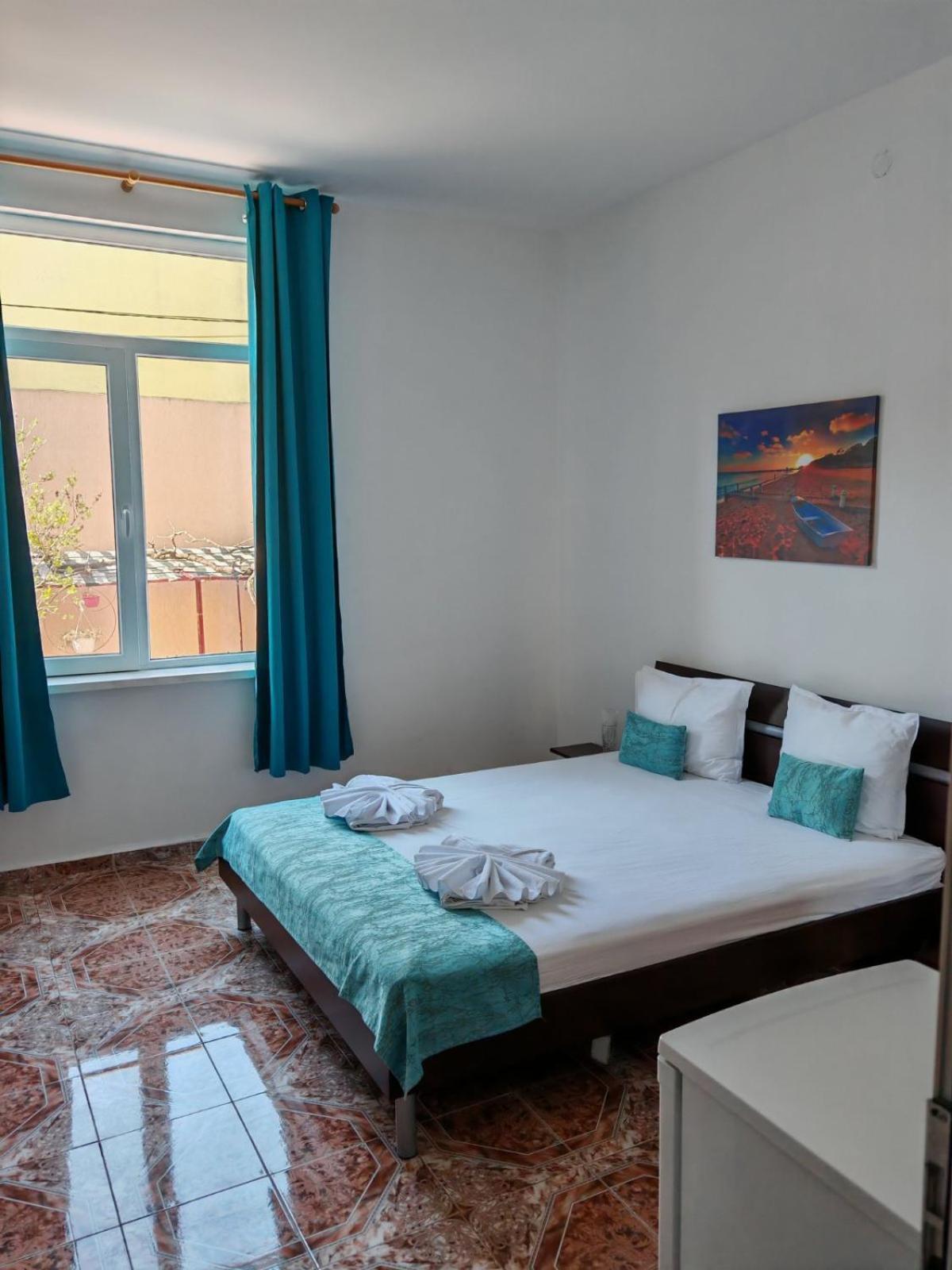 Къща За Гости Пиргос Burgas Exterior foto
