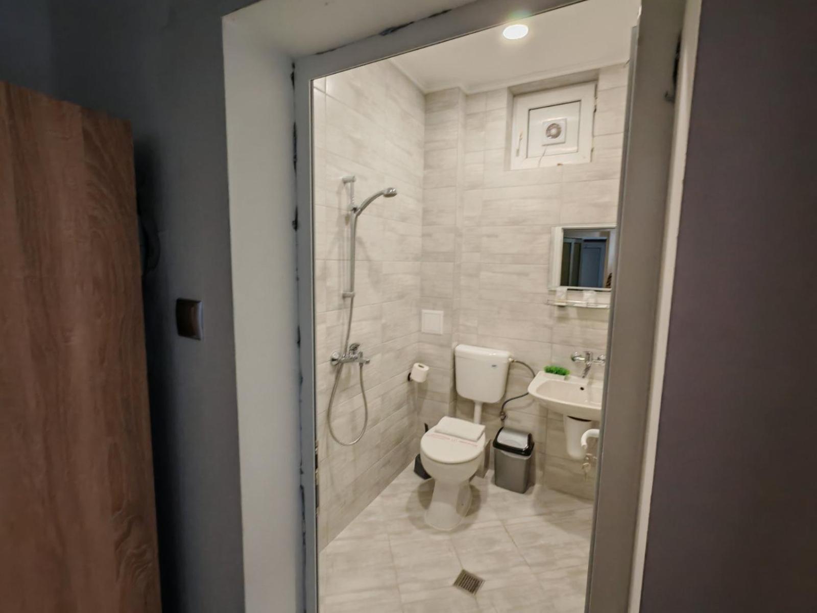 Къща За Гости Пиргос Burgas Exterior foto