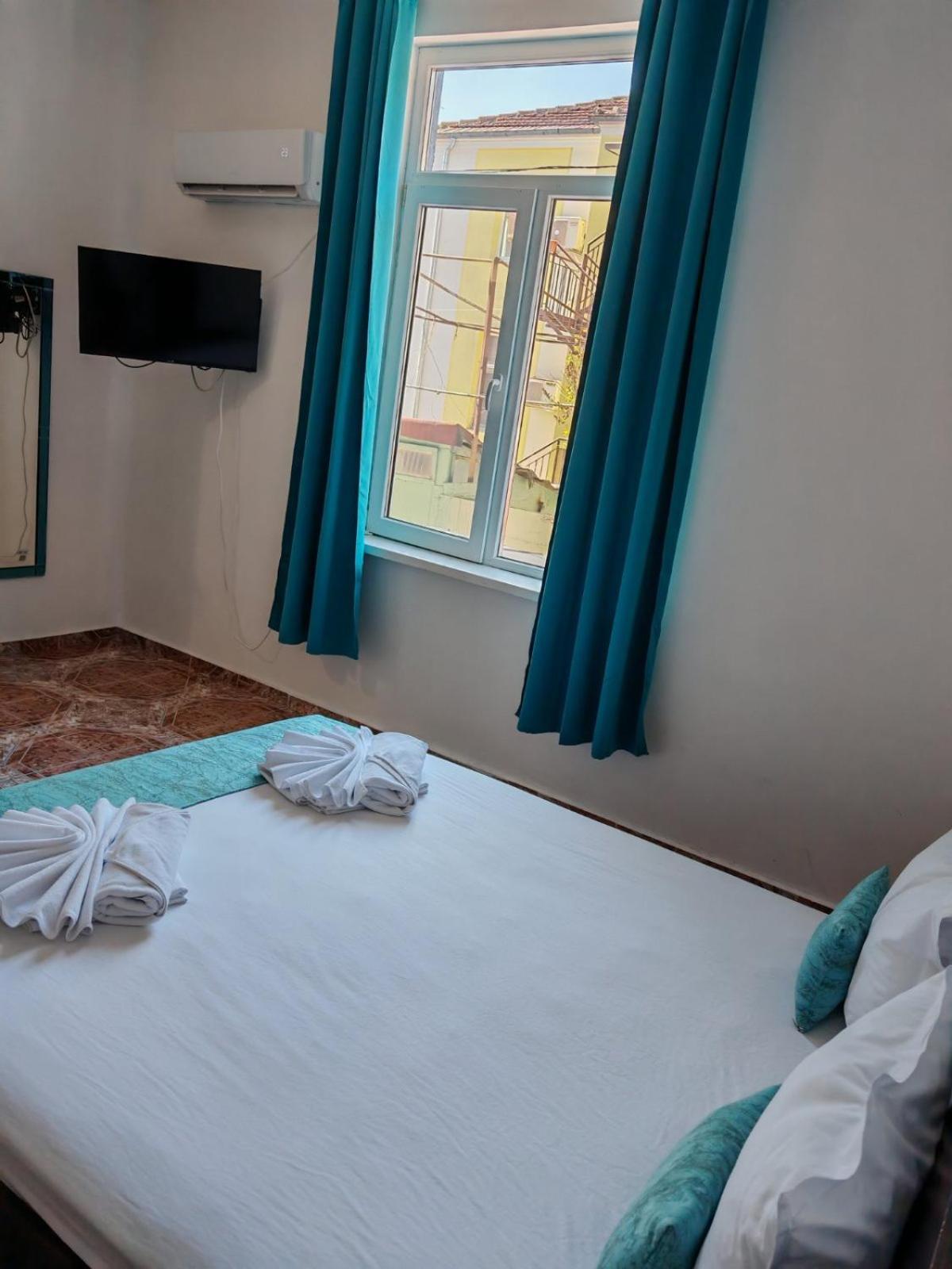 Къща За Гости Пиргос Burgas Exterior foto