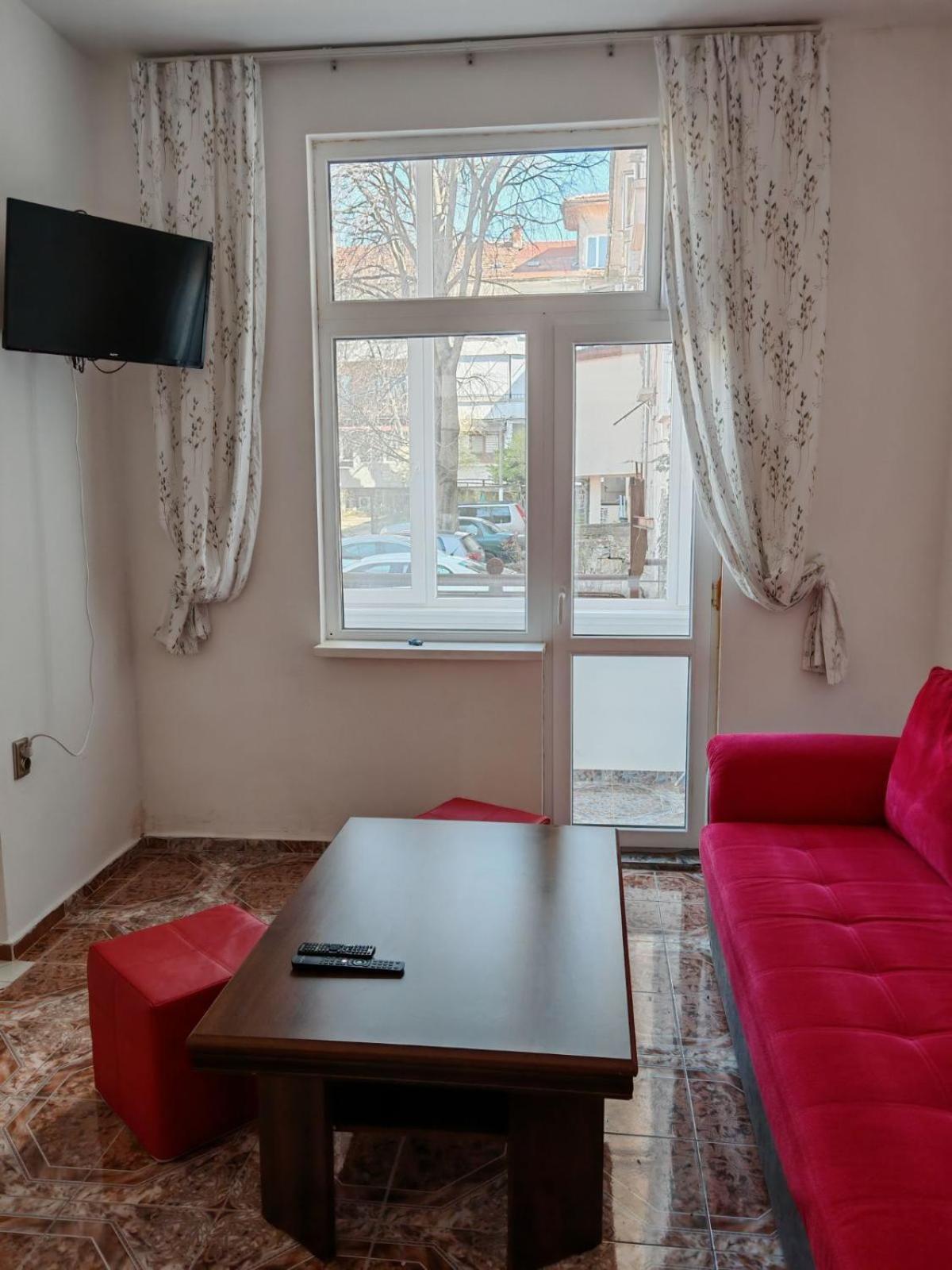 Къща За Гости Пиргос Burgas Exterior foto
