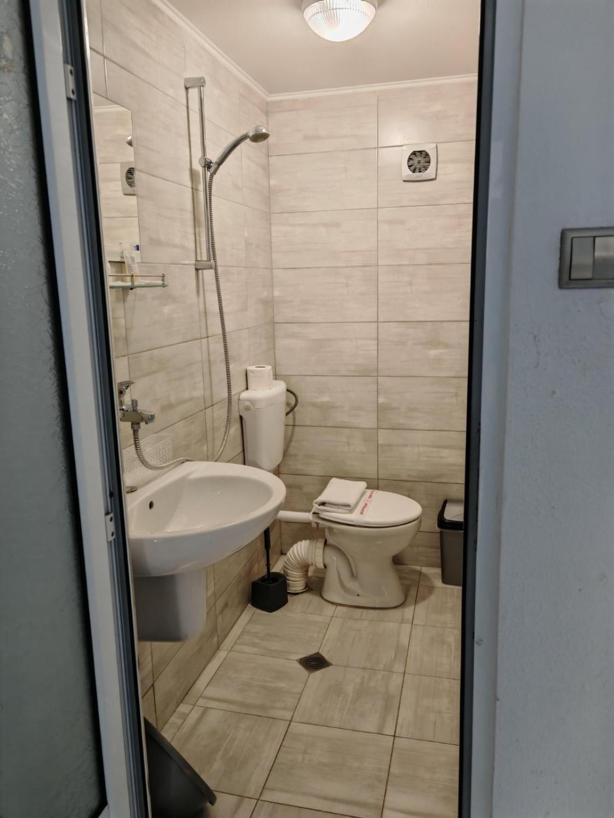 Къща За Гости Пиргос Burgas Exterior foto