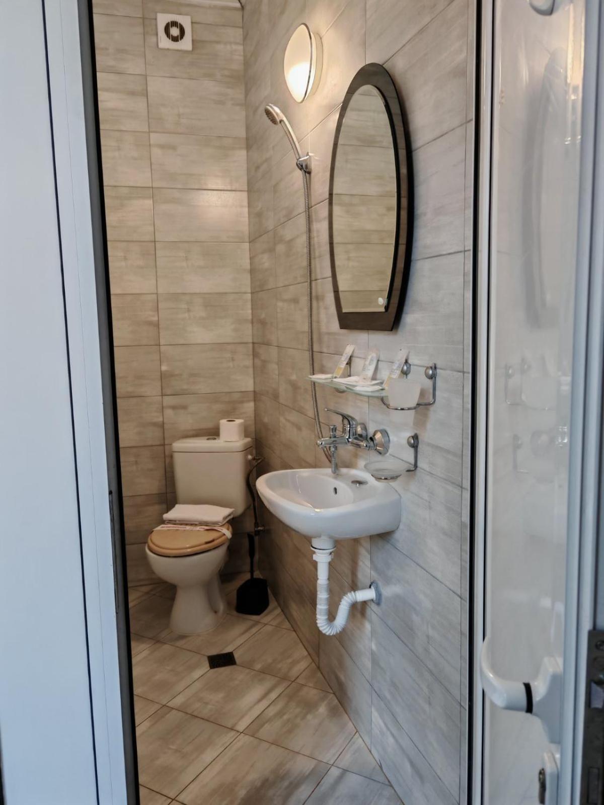 Къща За Гости Пиргос Burgas Exterior foto